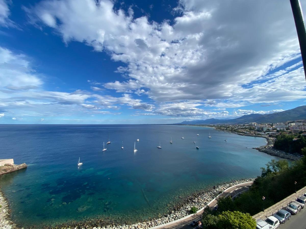 Appartement Vue Mer Et Iles Italiennes Bastia  Bagian luar foto